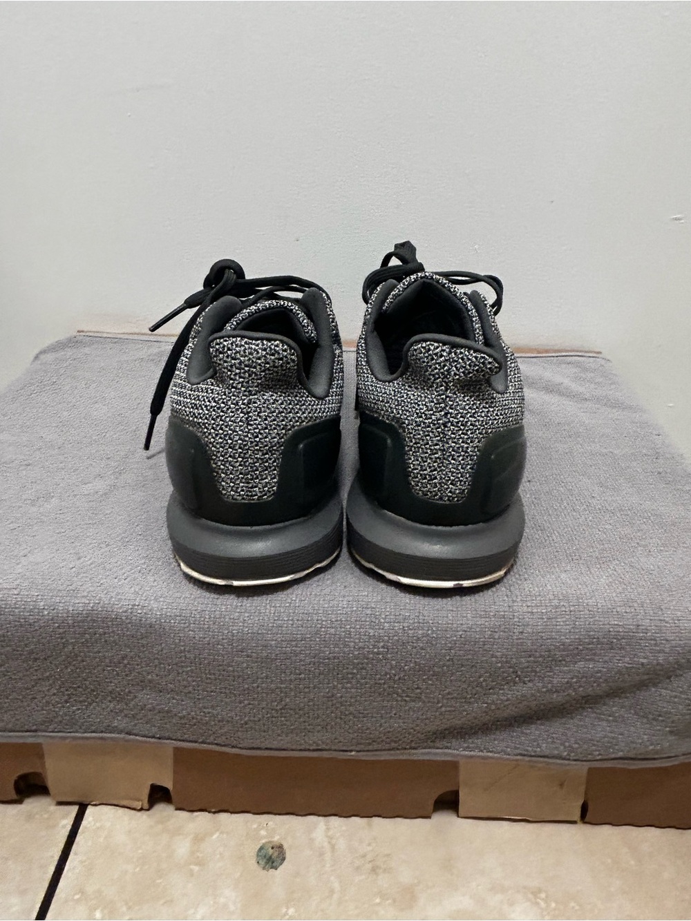 Adidas Men's Knit Training Sneakers - Black/Gray View 2